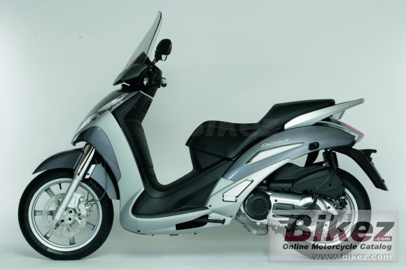 2009 peugeot geopolis 400 premium photo